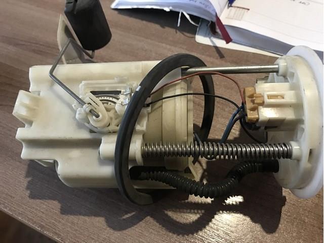 Бензонасос 7702006130 TOYOTA