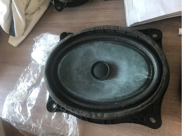Динамік передньої двері 861600WW00 TOYOTA