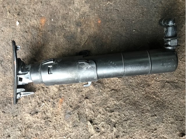 Сопло омивача фари передньої 971955965 PORSCHE