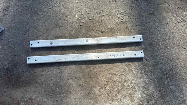 Підсилювач перегородки моторного відсіку 9J1806303 PORSCHE