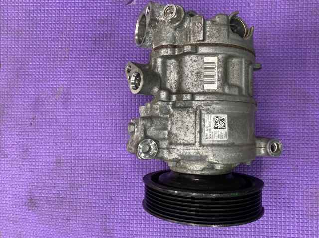 Компресор кондиціонера 80A816803E VAG