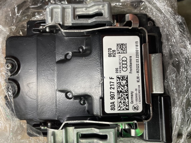 Камера заднього виду 80A907217F VAG