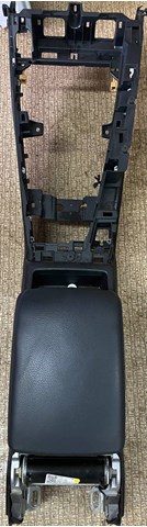 Центральна консоль торпеди 8W1863241A VAG
