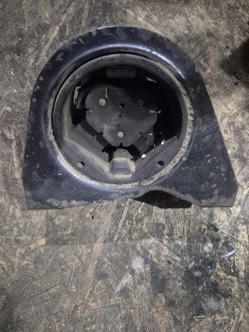 Права опора двигуна 4375185 FORD