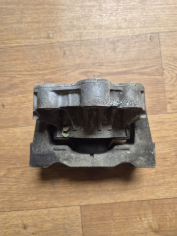 Права подушка двигуна 4721589 FORD
