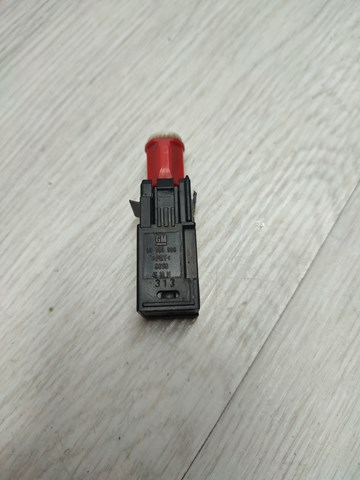 Датчик педалі гальма 09185906 GM