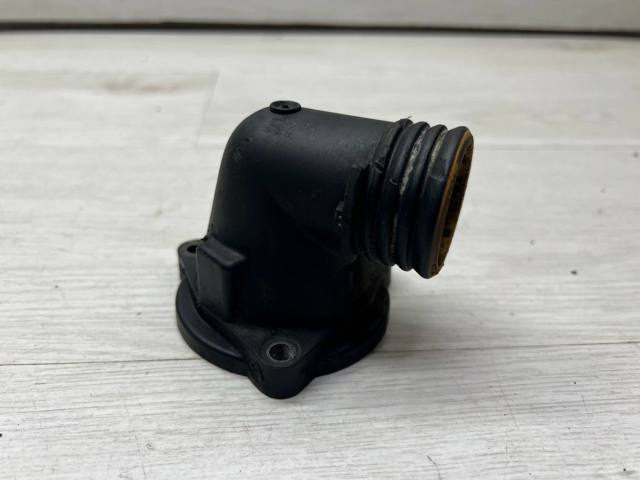 Корпус термостата 11532244828 BMW