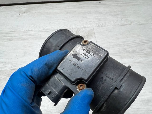 Датчик впуску повітря 12788131 GM