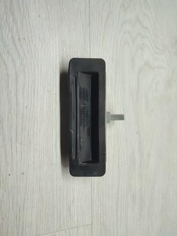 Ручка кришки багажника/3-х/(5-х) дверей, зовнішня 13107621 GM