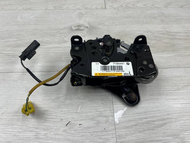 Замок капота, лівий 7184441 BMW
