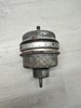 Права подушка двигуна 90496186 GM