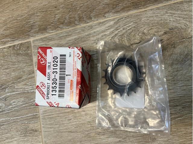 Зірочка паразитна ланцюга ГРМ 1353031020 TOYOTA