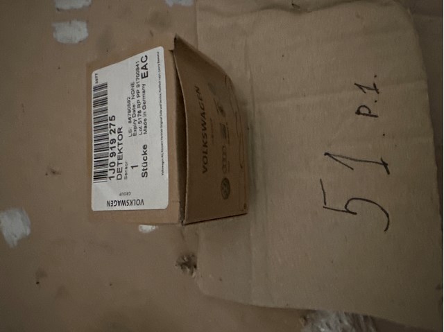 Датчик сигналізації парковки (парктронік), задній 1J0919275 VAG