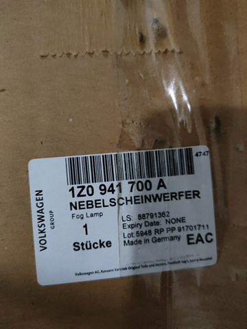 Фара протитуманна, права 1Z0941700A VAG