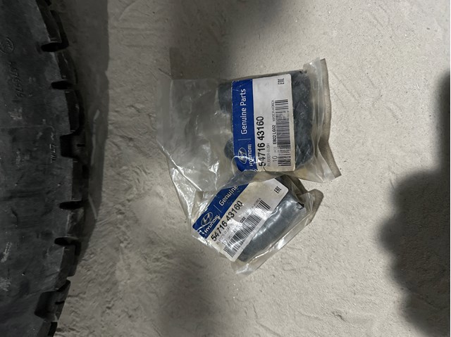 Втулка стійки переднього стабілізатора 5471643160 HYUNDAI