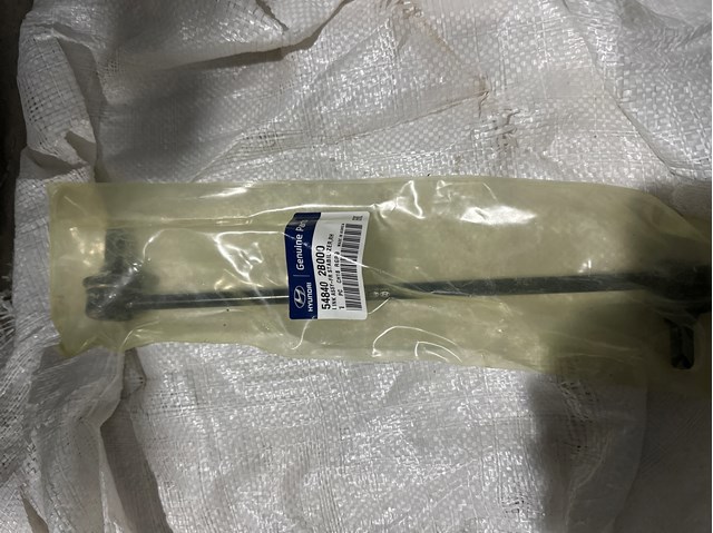 Солдатик стабілізатора, переднього, правий 548402B000 HYUNDAI