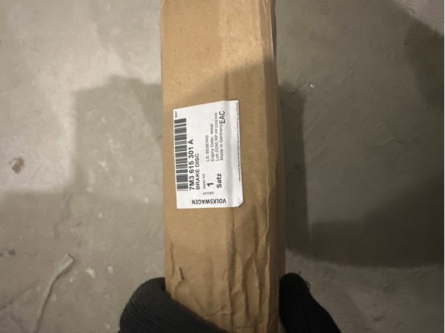 Диск гальмівний передній 7M3615301A VAG