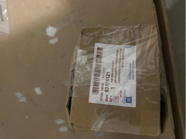 Колодки гальмівні передні, дискові 93176121 GM