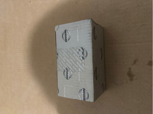 Задні дискові колодки D40604EA0A NISSAN