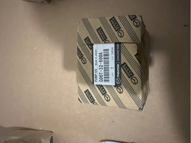 Насос гідравліки G06T32600A MAZDA