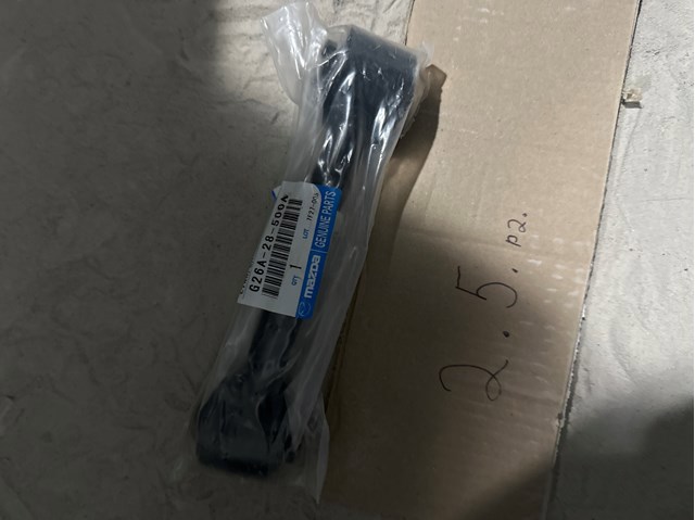 Поперечна тяга задньої підвіски G26A28500A MAZDA