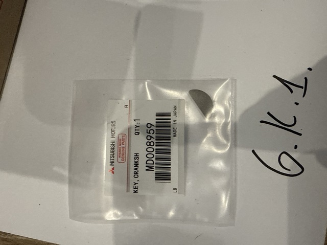 Шпонка коленвала MD008959 MITSUBISHI
