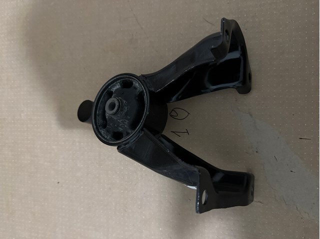 Подушка (опора) двигуна, задня MR519400 MITSUBISHI