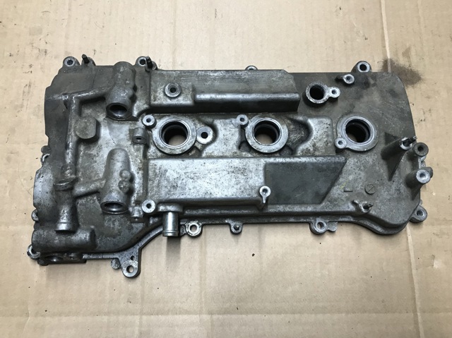 Кришка клапанна, права 1120131250 TOYOTA