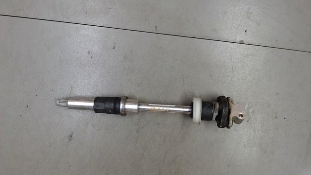 Вал рульової колонки, верхній 32306774108 BMW