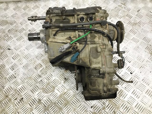 Дільник передач 361006D190 TOYOTA