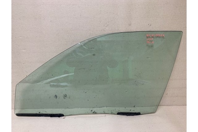 Скло водійських дверей 6810248050 TOYOTA
