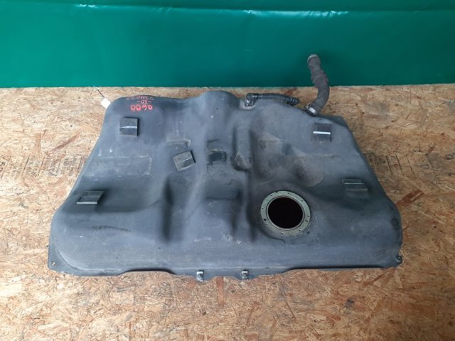Бак паливний 7700106110 TOYOTA