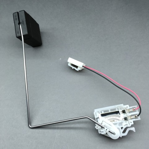 Датчик бензобака 8332048031 TOYOTA