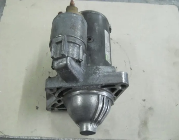 Стартер автомобільний 8200621305 RENAULT