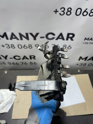 Подушка декоративної кришки двигуна 9686188780 PEUGEOT