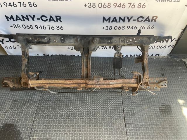 Рамка передньої панелі F2500EB3MA NISSAN