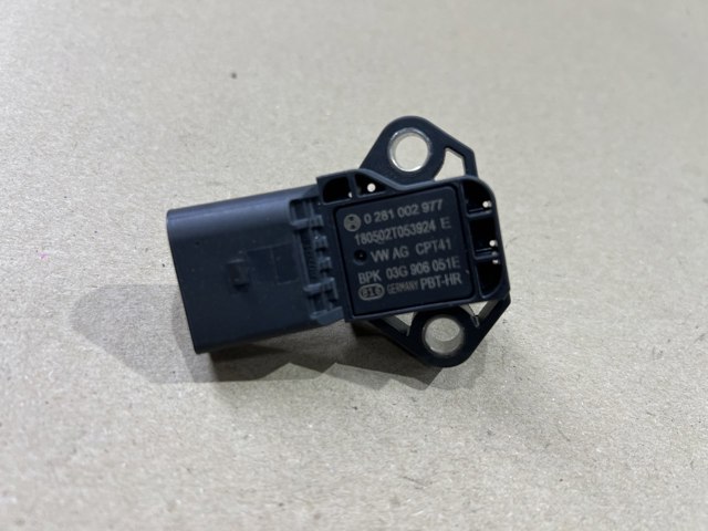 Датчик наддува 03G906051E VAG