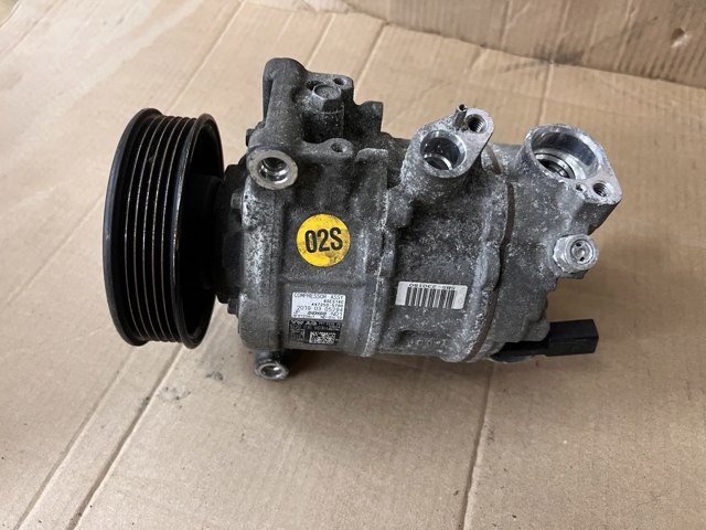 Компресор кондиціонера 5Q0816803H VAG