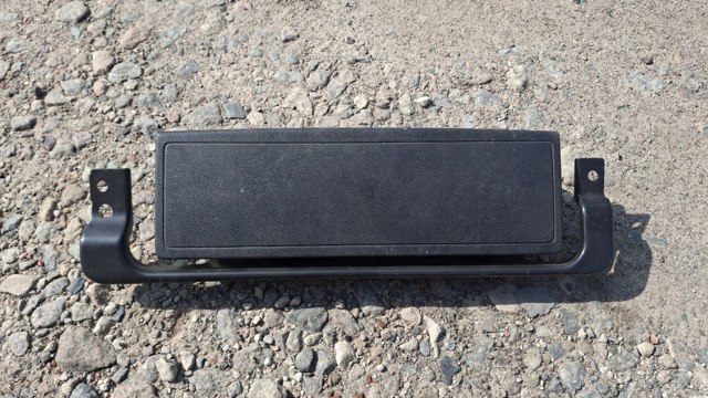 Ейрбег захисту колін нижня 8V0880842A VAG
