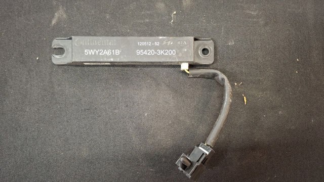 Антена автомобильна 954203K200 HYUNDAI