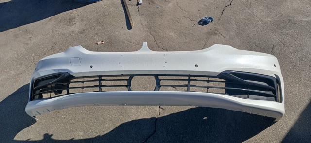 Бампер передній в зборі 51117427444 BMW