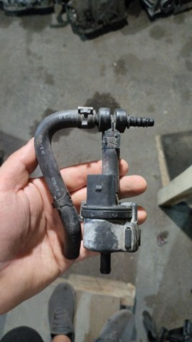 Клапан парів бака 6QE906517A VAG
