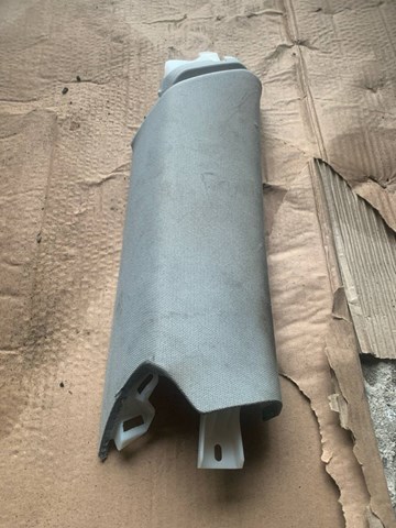 Обшивка стійки кузова внутрішня, задня ліва 8R0867287B VAG