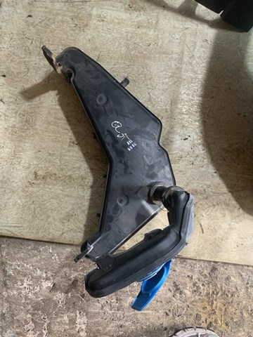 Бачок склоомивача 8R0955453B VAG