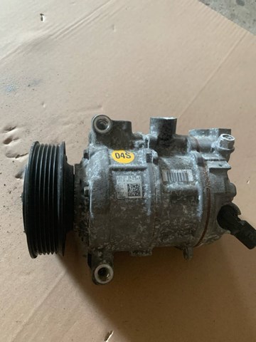 Насос кондиціонера 8T0260805E VAG