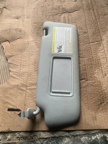 Козирок протисонячний 8U0857551F VAG