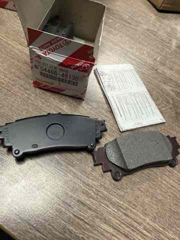 Задні дискові колодки 0446648140 TOYOTA
