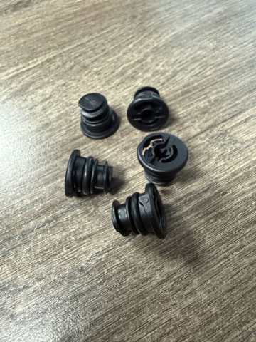 Пробка піддона двигуна 06L103801 VAG