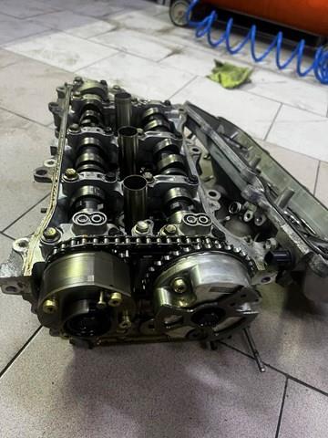 Головка блока циліндрів (ГБЦ), права 1110139605 TOYOTA