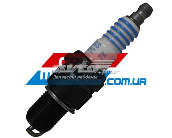 Свічки запалювання (запальні) і дроти 1120836 FORD